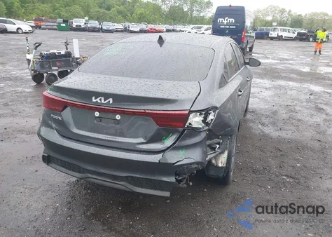 2023 Kia Forte Lxs from USA, damaged, VIN 3KPF24AD8PE521952